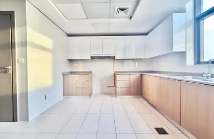 Apartment - 2 Bedrooms - 3 Bathrooms for rent in Jumeirah Garden City - Al Satwa - Dubai