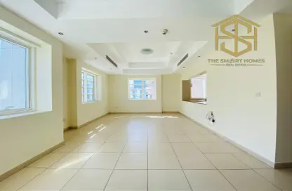 شقة - 2 غرف نوم - 3 حمامات للايجار في برج بن هندي - منخول - بر دبي - دبي