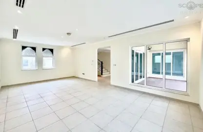 Villa - 4 Bedrooms - 4 Bathrooms for sale in Regional Large - Regional - Jumeirah Park - Dubai