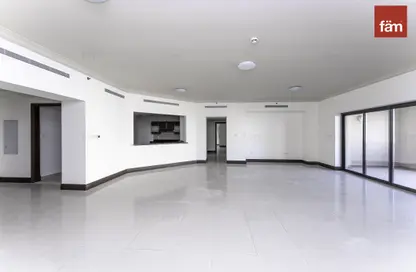 Apartment - 3 Bedrooms - 3 Bathrooms for rent in Golden Mile 8 - Golden Mile - Palm Jumeirah - Dubai
