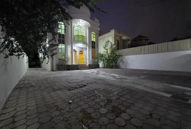 15993222 - صورة العقار 2