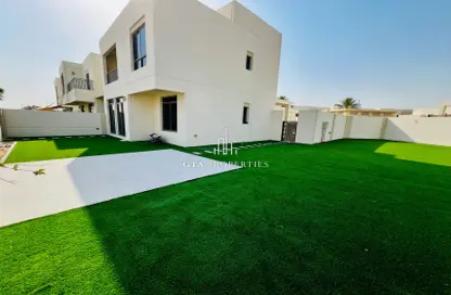 شقة - 4 غرف نوم - 5 حمامات للايجار في نور تاون هاوس - تاون سكوير - دبي