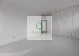 Apartment - 2 bedrooms - 2 bathrooms for rent in Delma Street - Al Mushrif - Abu Dhabi
