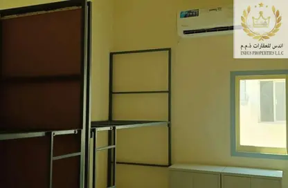 سكن عمال - استوديو - 8 حمامات للايجار في الجرف الصناعية 2 - الجرف الصناعية - عجمان