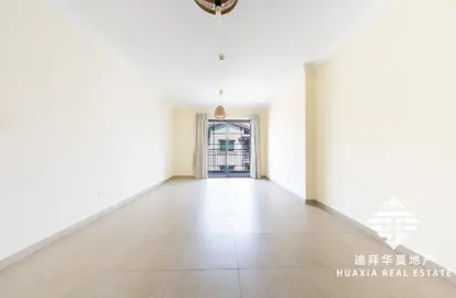 Apartment - 2 Bedrooms - 3 Bathrooms for rent in Qamar 6 - Madinat Badr - Al Muhaisnah - Dubai