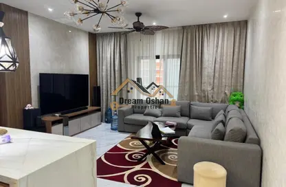 Apartment - 2 Bedrooms - 2 Bathrooms for rent in Binghatti Point - Dubai Silicon Oasis - Dubai