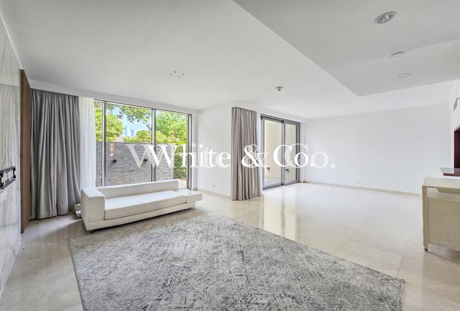 15107355 - Property Image 2