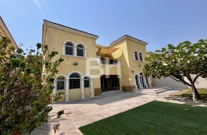 Villa - 3 Bedrooms - 4 Bathrooms for rent in Mediterranean - Jumeirah Park - Dubai