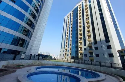 Apartment - 1 Bathroom for rent in Orient Towers - Al Bustan - Ajman