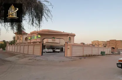 فيلا - 7 غرف نوم - 8 حمامات للبيع في 3 المويهات - المويهات - عجمان