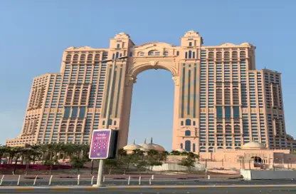Apartment - 1 Bedroom - 2 Bathrooms for sale in Fairmont Marina Residences - The Marina - Abu Dhabi