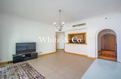 شقة - 2 غرف نوم - 3 حمامات للبيع في الحلاوي - مساكن شور لاين - نخلة جميرا - دبي شقة - 2 غرف نوم - 3 حمامات للبيع في الحلاوي - مساكن شور لاين - نخلة جميرا - دبي