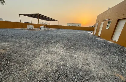 Land - Studio for rent in Al Bataeh - Sharjah