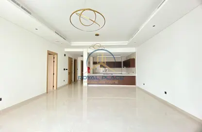 Apartment - 1 Bedroom - 2 Bathrooms for rent in Al Manal La Rose - Jumeirah Village Circle - Dubai