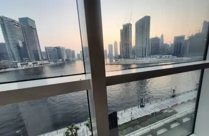 مكتب - استوديو للايجار في البحيرة المركزية - الخليج التجاري - دبي