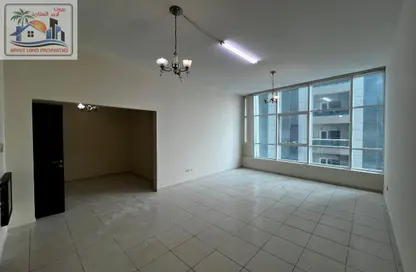 Apartment - 2 Bedrooms - 2 Bathrooms for rent in Al Mamzar - Al Mamzar - Sharjah - Sharjah