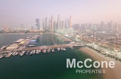 Apartment - 2 Bedrooms - 2 Bathrooms for rent in Marina Vista - EMAAR Beachfront - Dubai Harbour - Dubai