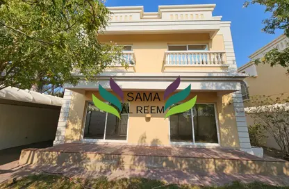 Villa - 5 Bedrooms - 4 Bathrooms for rent in Al Manara - Dubai