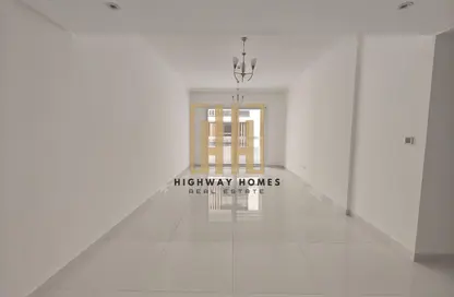Apartment - 2 Bedrooms - 3 Bathrooms for rent in Muweileh Community - Muwaileh Commercial - Sharjah
