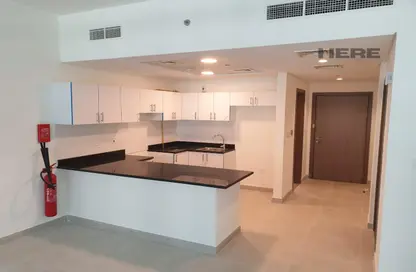 Kitchen image for: Apartment - 1 Bedroom - 2 Bathrooms for sale in Park View - Saadiyat Island - Abu Dhabi, Image 1