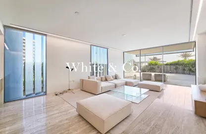 Apartment - 2 Bedrooms - 3 Bathrooms for rent in Muraba Residence - The Crescent - Palm Jumeirah - Dubai