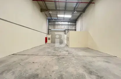مستودع - استوديو للايجار في جبل على الصناعية 1 - جبل علي الصناعية - جبل علي - دبي