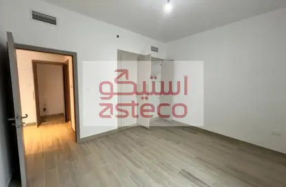 Apartment - 3 Bedrooms - 3 Bathrooms for rent in Waters Edge - Yas Island - Abu Dhabi