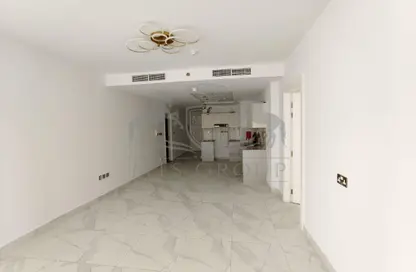 Apartment - 1 Bedroom - 2 Bathrooms for sale in Millennium Binghatti Residences - Business Bay - Dubai