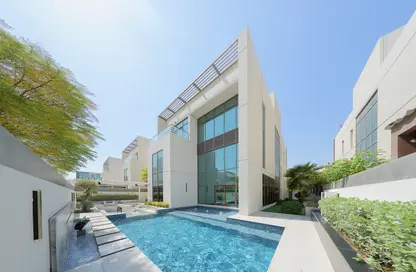 فيلا - 5 غرف نوم - 6 حمامات للايجار في جراند فيوز - ميدان غايتد كميونتي - ميدان - دبي