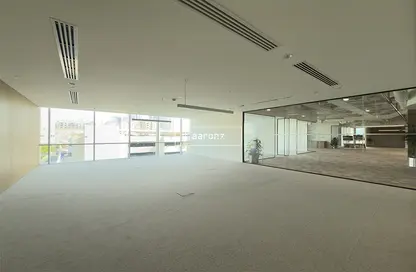 Office Space - Studio for rent in Emaar Business Park Building 1 - Emaar Business Park - Sheikh Zayed Road - Dubai