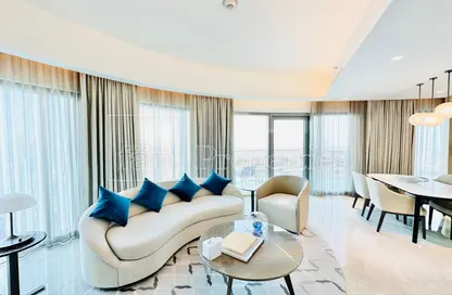 Living / Dining Room image for: Apartment - 2 Bedrooms - 2 Bathrooms for rent in Address Harbour Point Tower 2 - Address Harbour Point - Dubai Creek Harbour (The Lagoons) - Dubai, Image 1