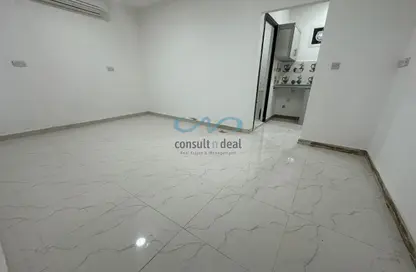 Apartment - Studio - 1 Bathroom for rent in Mohamed Bin Zayed Centre - Mohamed Bin Zayed City - Abu Dhabi