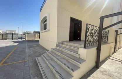 Apartment - 1 Bedroom - 2 Bathrooms for rent in Khalifa City A Villas - Khalifa City A - Khalifa City - Abu Dhabi