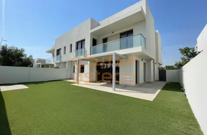 Villa - 4 Bedrooms - 5 Bathrooms for rent in Aspens - Yas Acres - Yas Island - Abu Dhabi