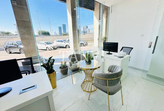 15918111 - Property Main Image