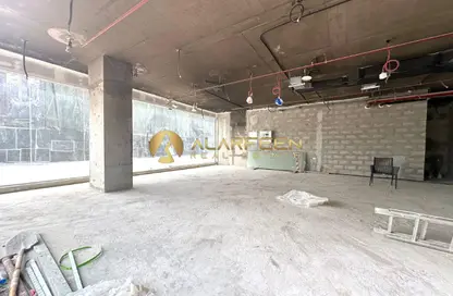 Shop - Studio for rent in The East Crest by Meteora - District 17 - Jumeirah Village Circle - Dubai