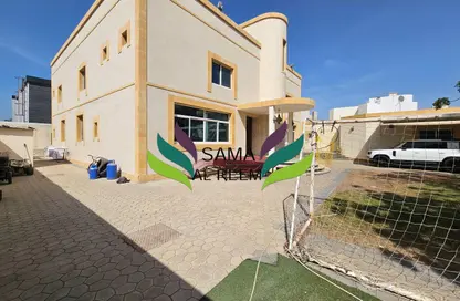 Villa - Studio - 7 Bathrooms for rent in Umm Suqeim 1 Villas - Umm Suqeim 1 - Umm Suqeim - Dubai