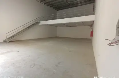 Warehouse - Studio for rent in Al Jurf 3 - Al Jurf - Ajman Downtown - Ajman