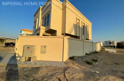 Villa - 5 Bedrooms - 6 Bathrooms for sale in Al Helio 2 - Al Helio - Ajman