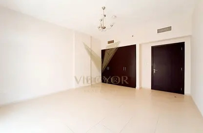 Apartment - 1 Bedroom - 2 Bathrooms for sale in Mazaya 9 - Queue Point - Dubai Land - Dubai