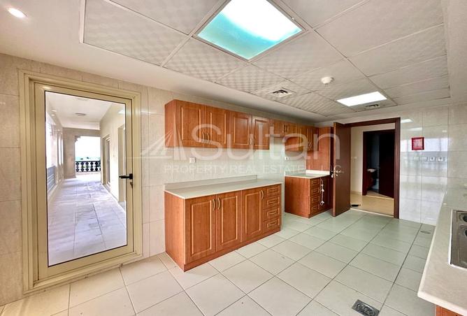 12739943 - Property Image 2