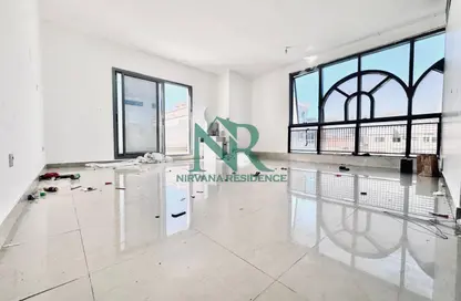 شقة - 2 غرف نوم - 2 حمامات للايجار في المناصير - أبوظبي