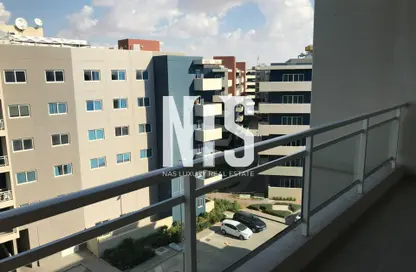 Apartment - 2 Bedrooms - 2 Bathrooms for sale in Tower 33 - Al Reef Downtown - Al Reef - Abu Dhabi