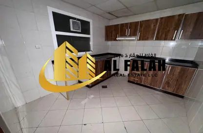 شقة - 2 غرف نوم - 2 حمامات للايجار في شارع التعاون الجديد - التعاون - الشارقة