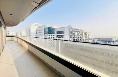 Apartment - 2 Bedrooms - 3 Bathrooms for rent in The Waves Residences - Mankhool - Bur Dubai - Dubai