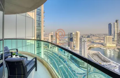 صورة لـ شرفة شقة - غرفة نوم - 2 حمامات للايجار في برج أبر كريست - دبي وسط المدينة - دبي ، صورة رقم 1