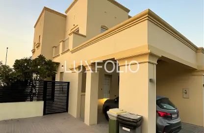Villa - 2 Bedrooms - 3 Bathrooms for rent in Springs 11 - The Springs - Dubai Villa - 2 Bedrooms - 3 Bathrooms for rent in Springs 11 - The Springs - Dubai