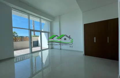 Empty Room image for: Apartment - 2 Bedrooms - 3 Bathrooms for sale in Al Hadeel - Al Bandar - Al Raha Beach - Abu Dhabi, Image 1