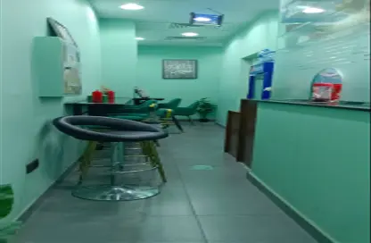 Shop - Studio for rent in Karama Gold Building - Al Karama - Dubai