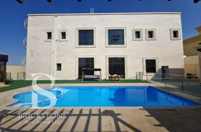 Pool image for: Villa - 6 Bedrooms for rent in Al Aweer 1 - Al Aweer - Dubai, Image 1